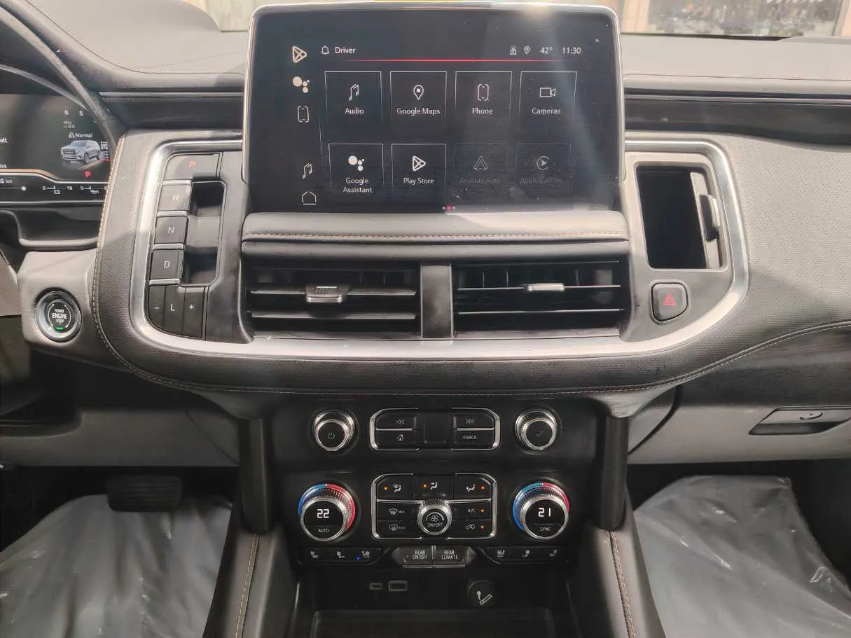 Car image 21