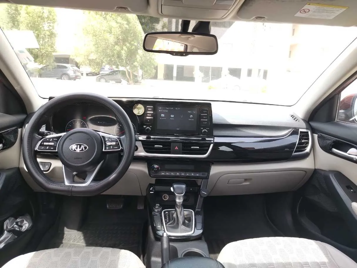 Car image 22