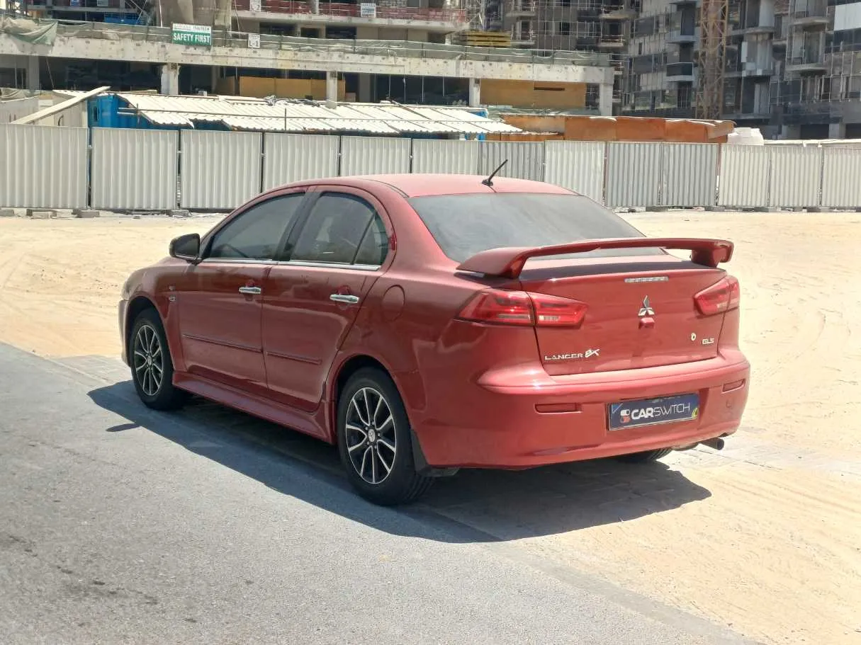 Car image 5