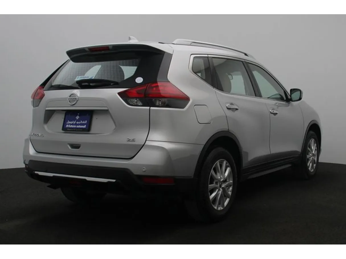 Car image 2