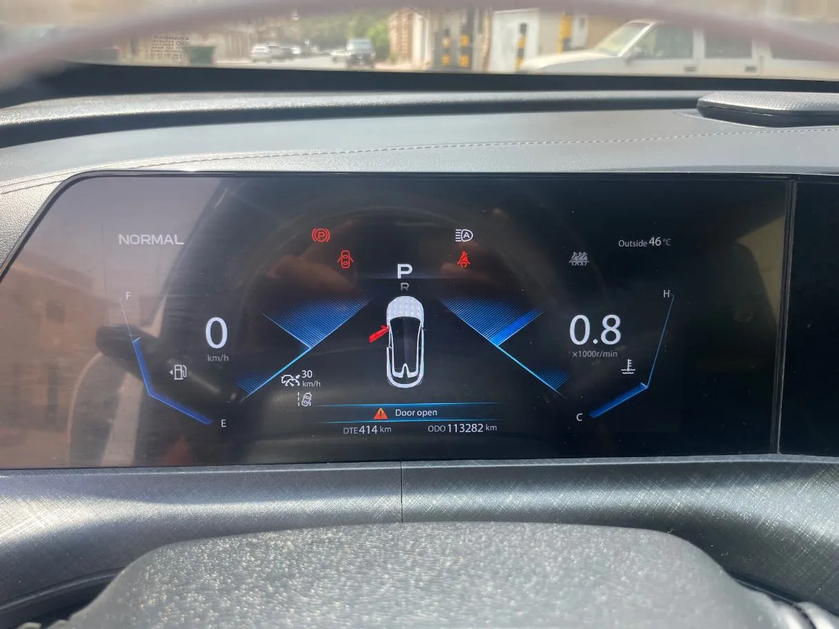 Car image 21