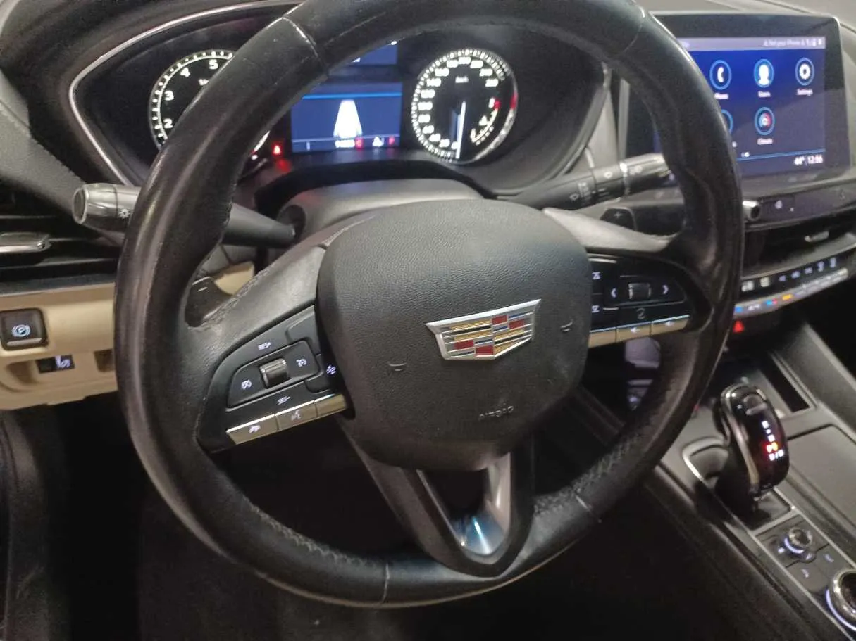 Car image 21