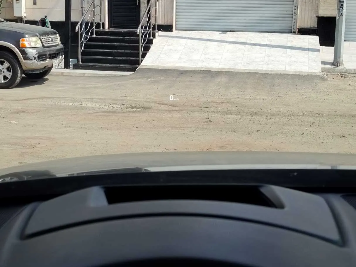Car image 33