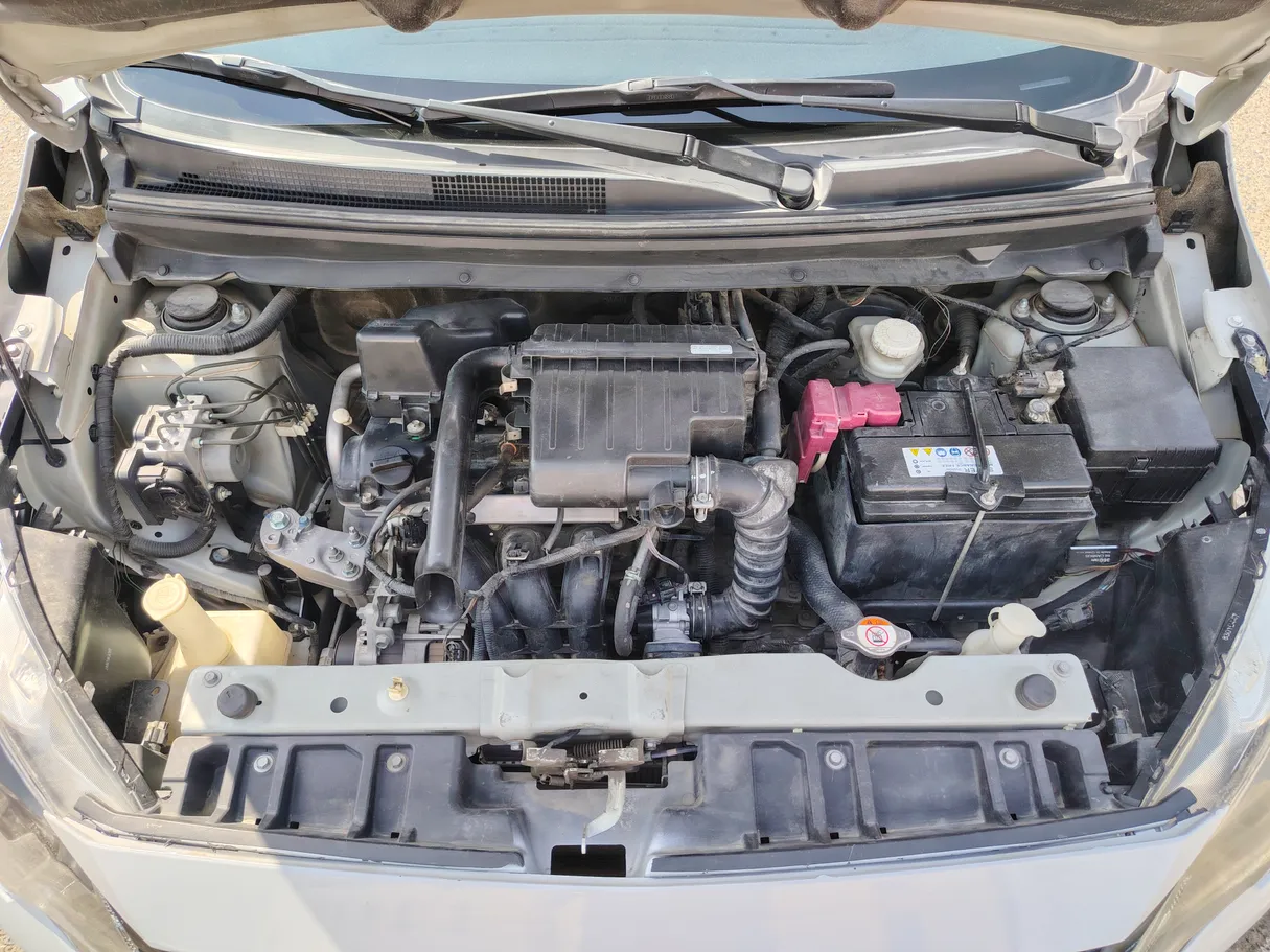 Car image 27