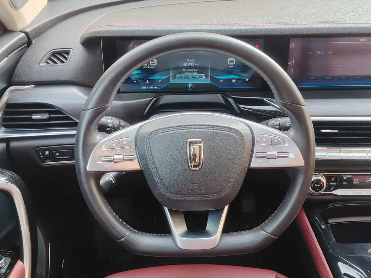 Car image 27