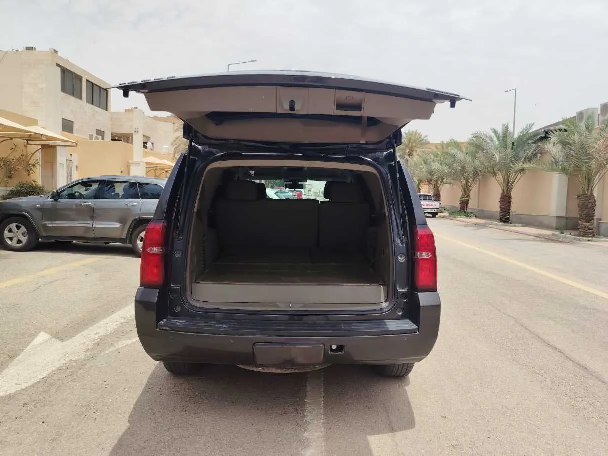 Car image 22
