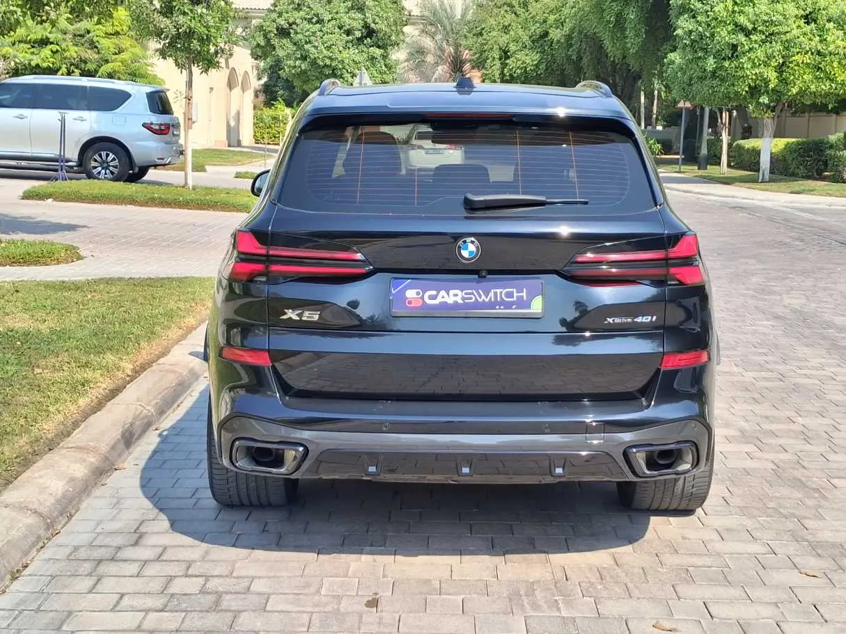 Car image 6