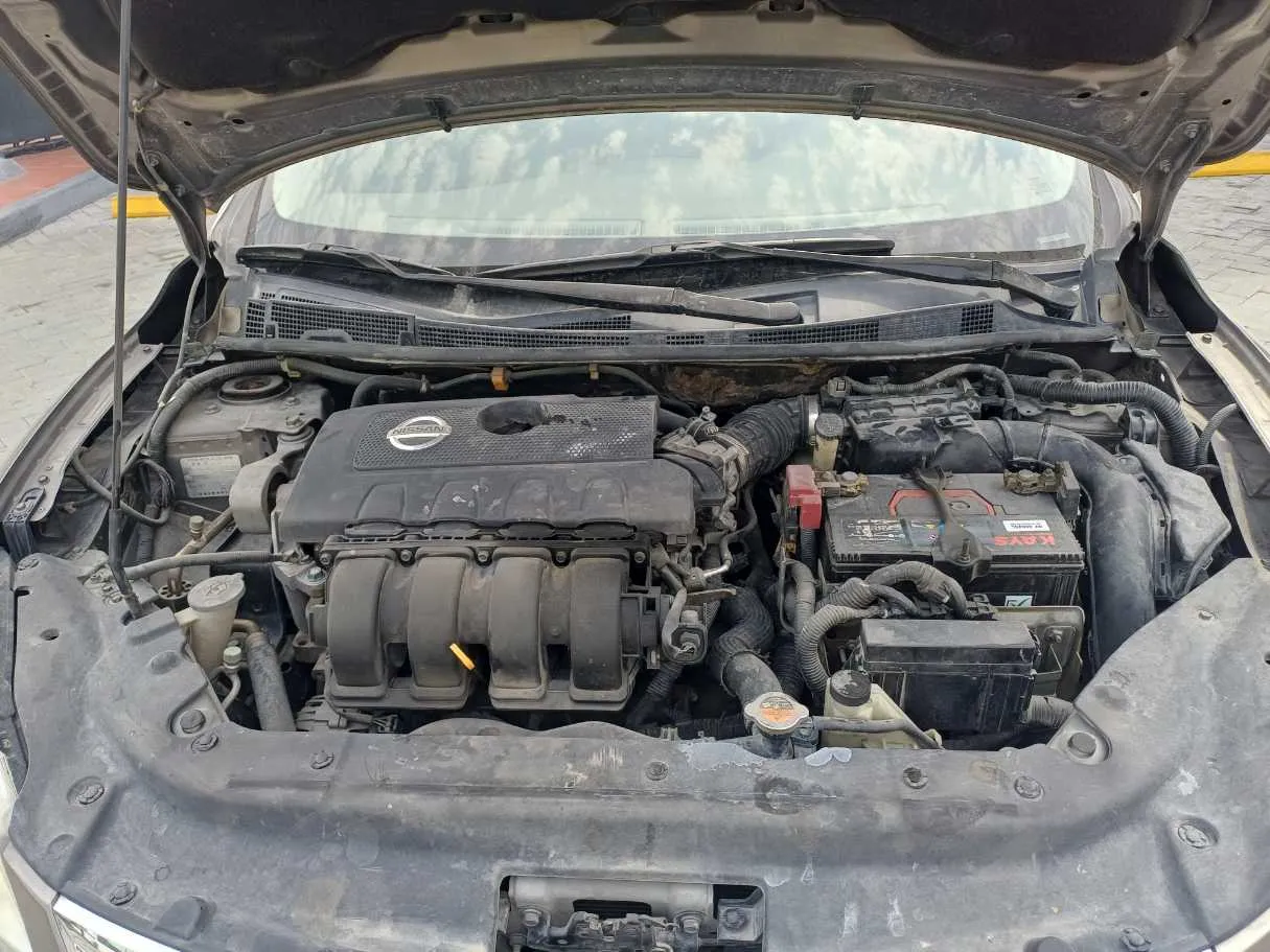 Car image 21