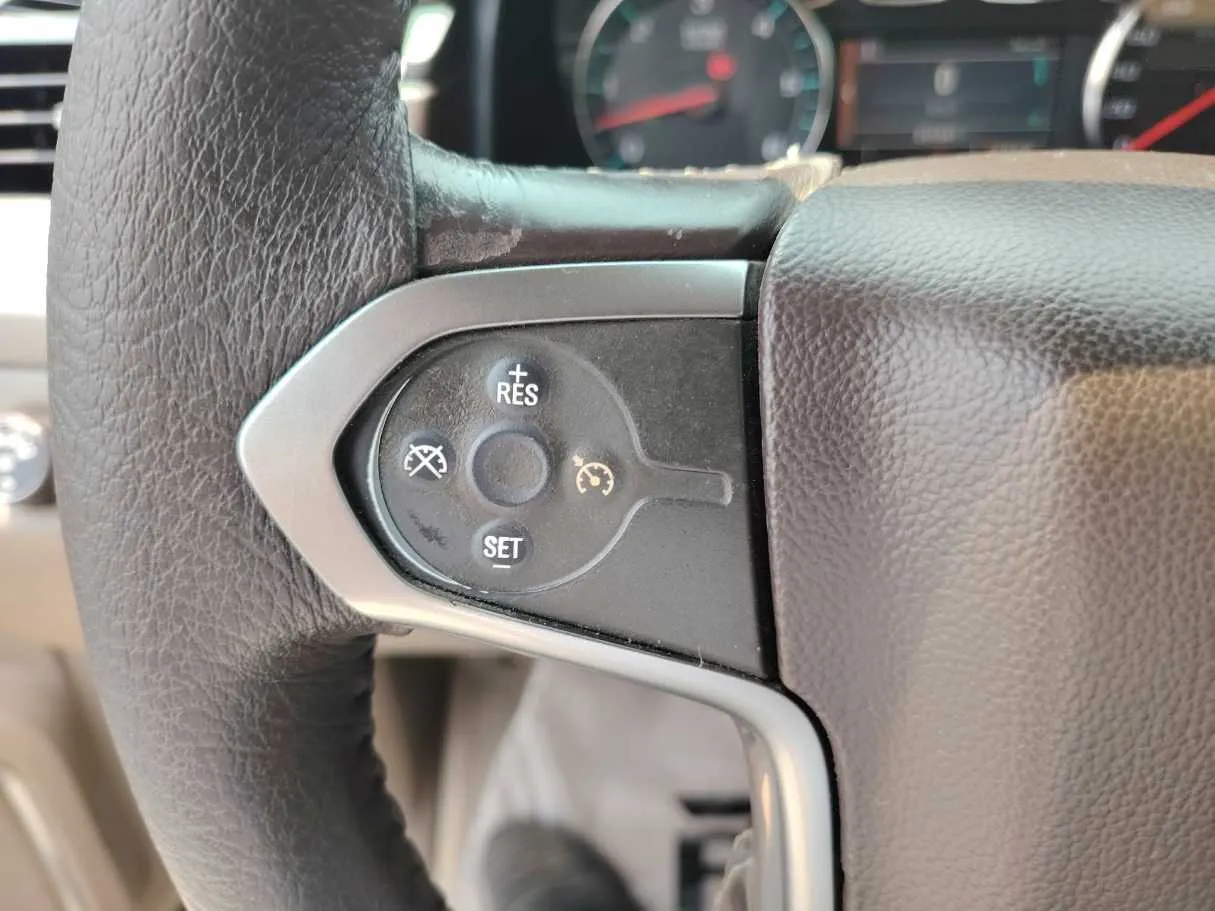 Car image 37