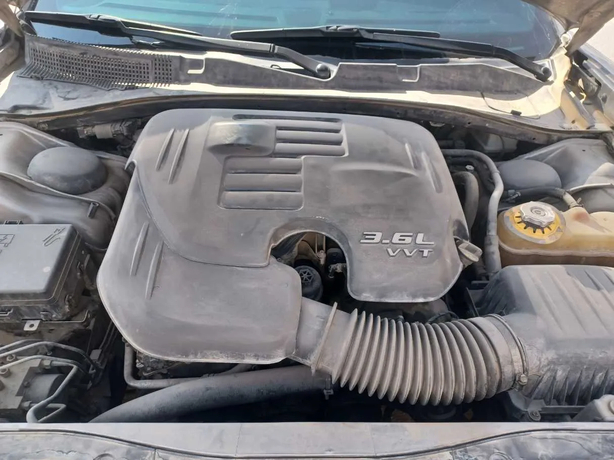 Car image 22