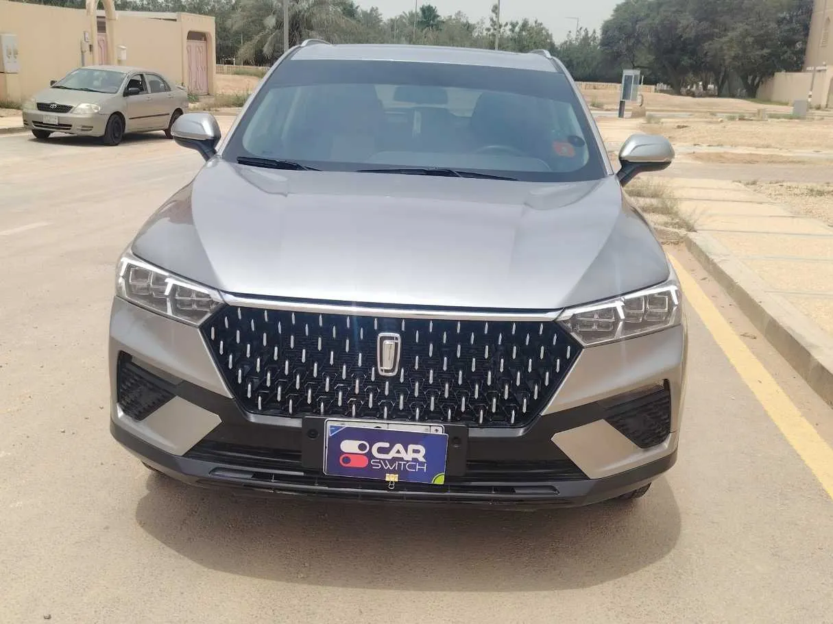 Car image 2