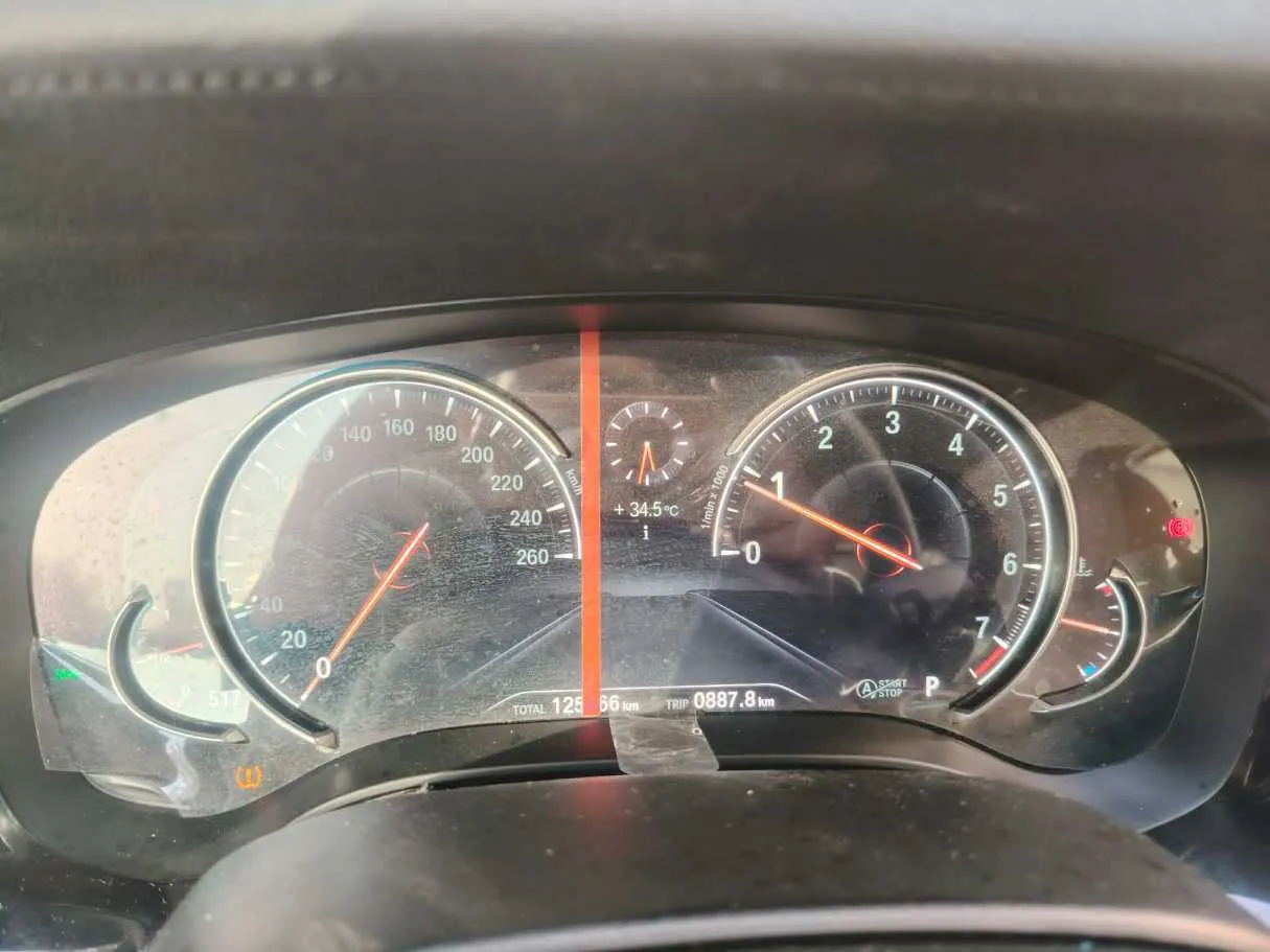 Car image 31