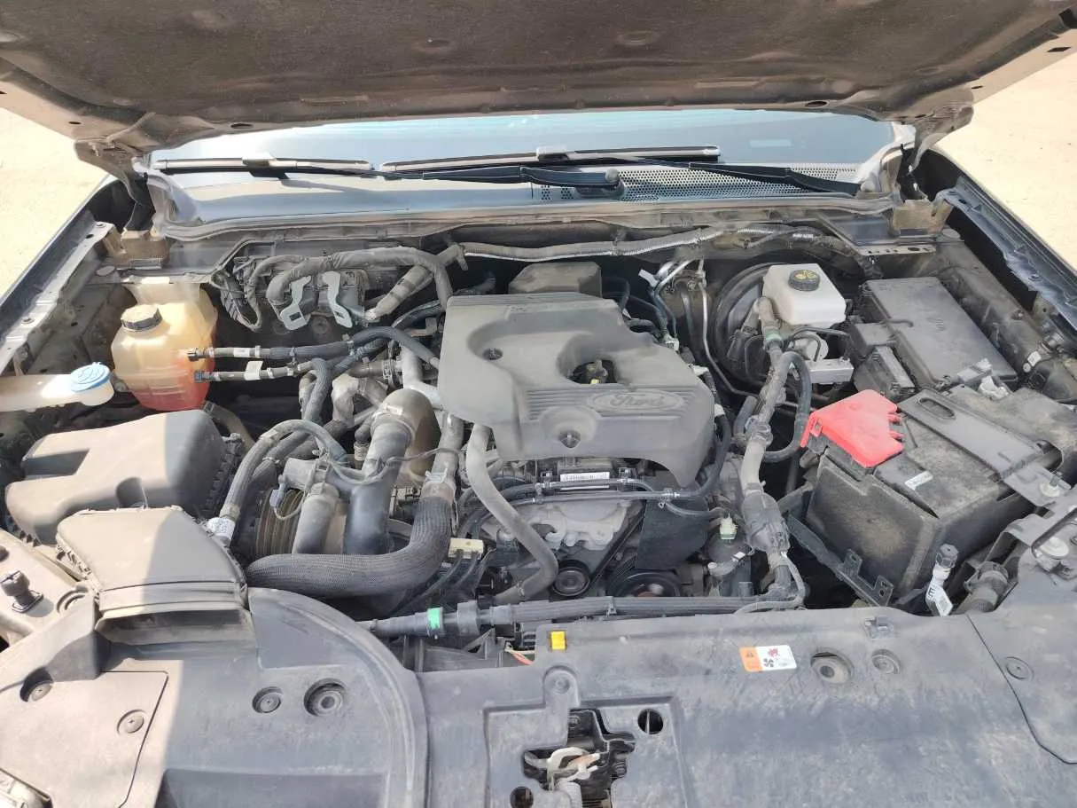 Car image 35