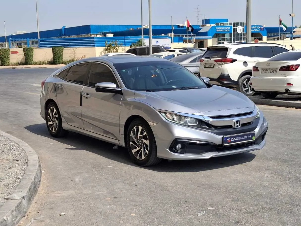Car image 3
