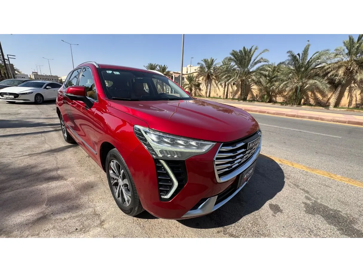 Car image 3