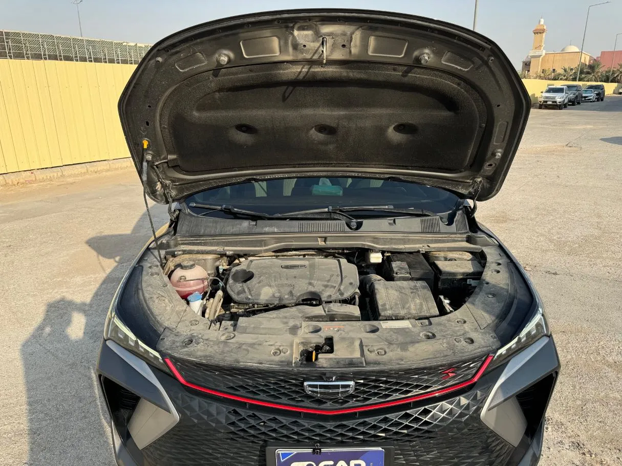Car image 22