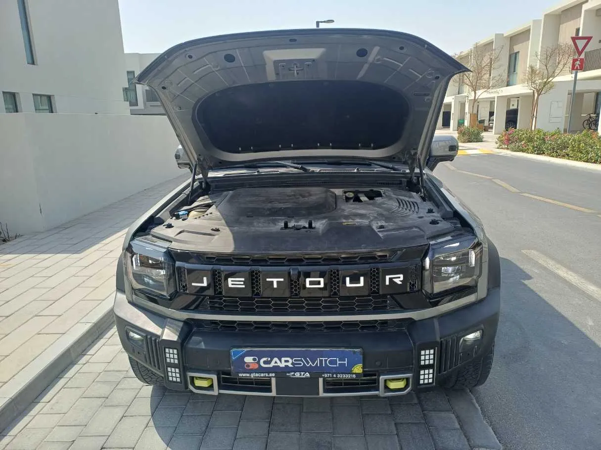 Car image 24