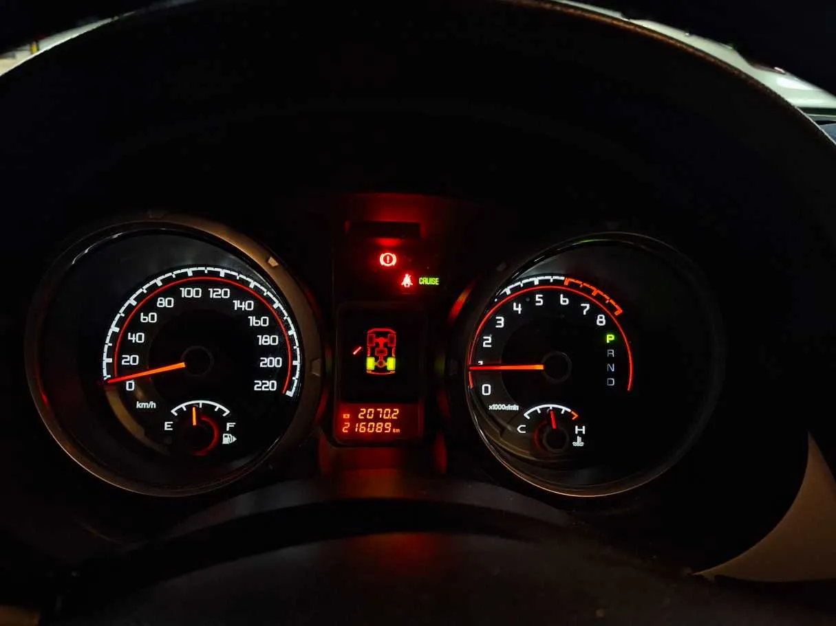 Car image 15