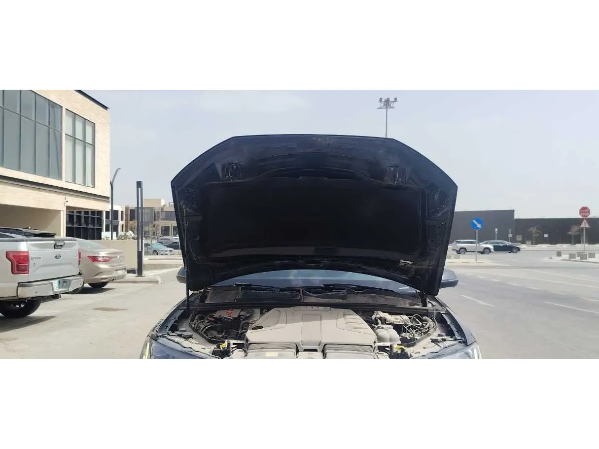 Car image 38
