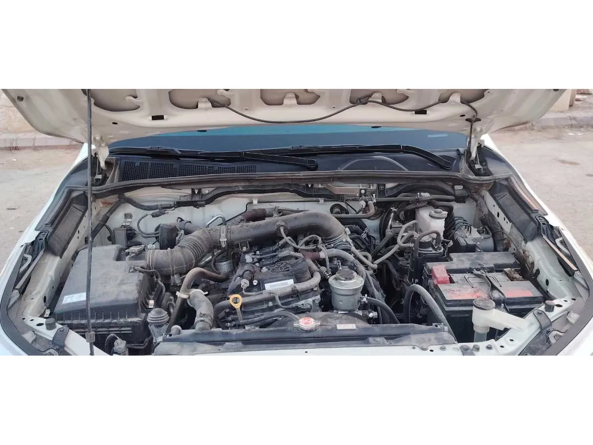 Car image 28