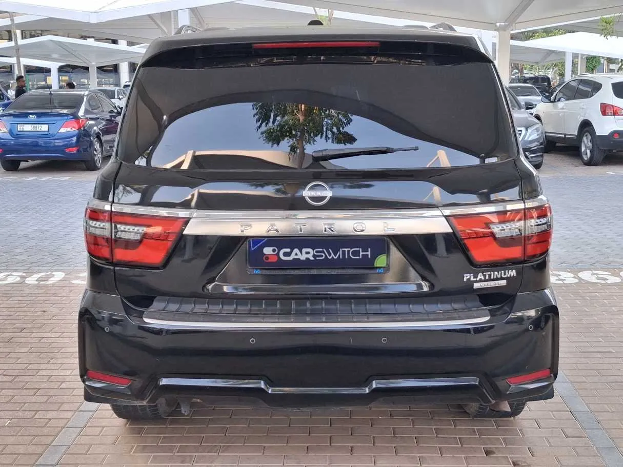 Car image 6
