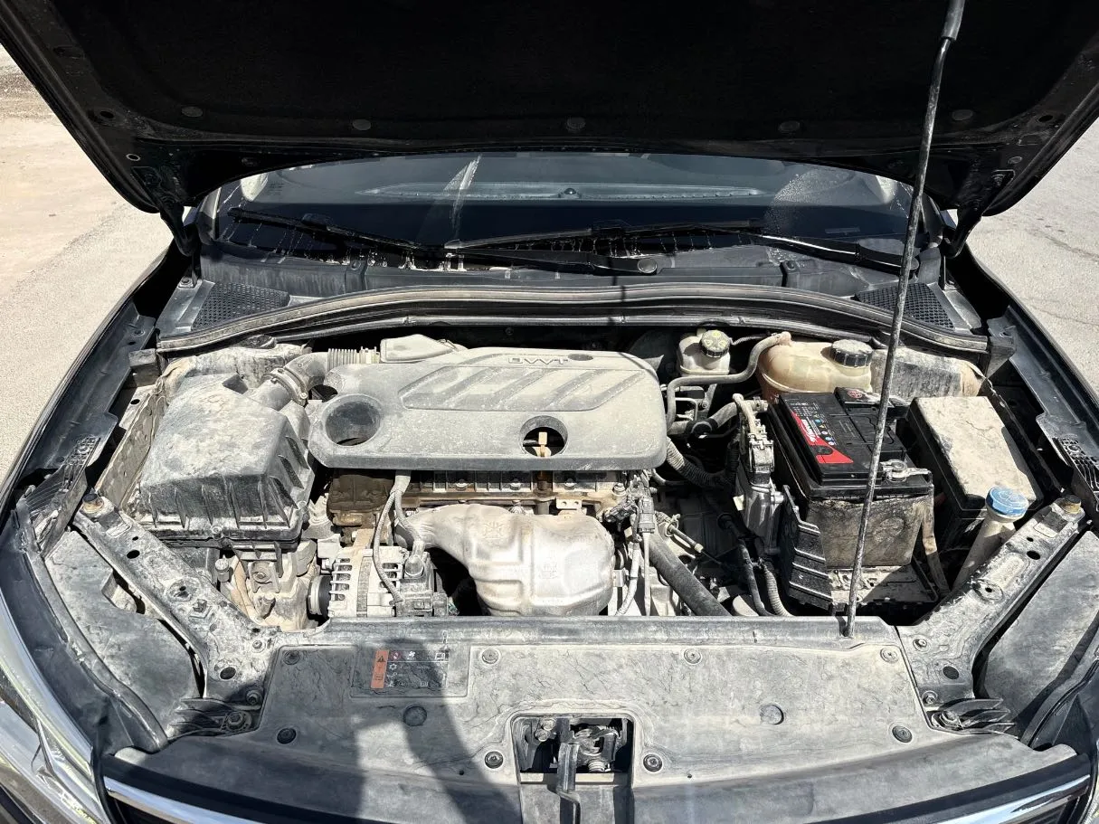 Car image 23