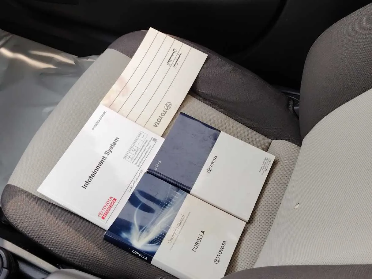 Car image 27