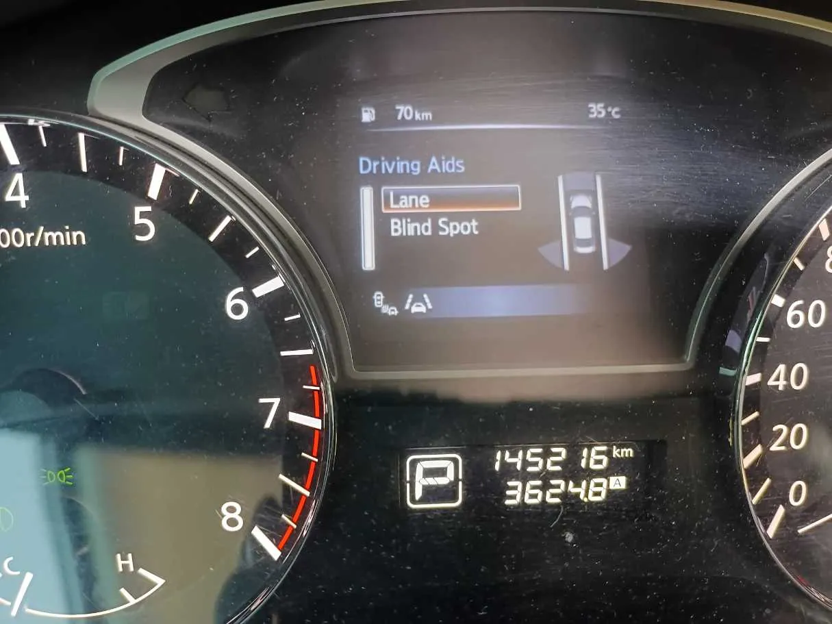 Car image 22