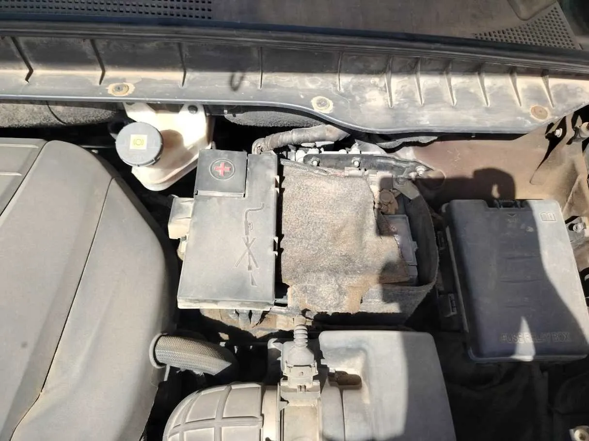 Car image 47