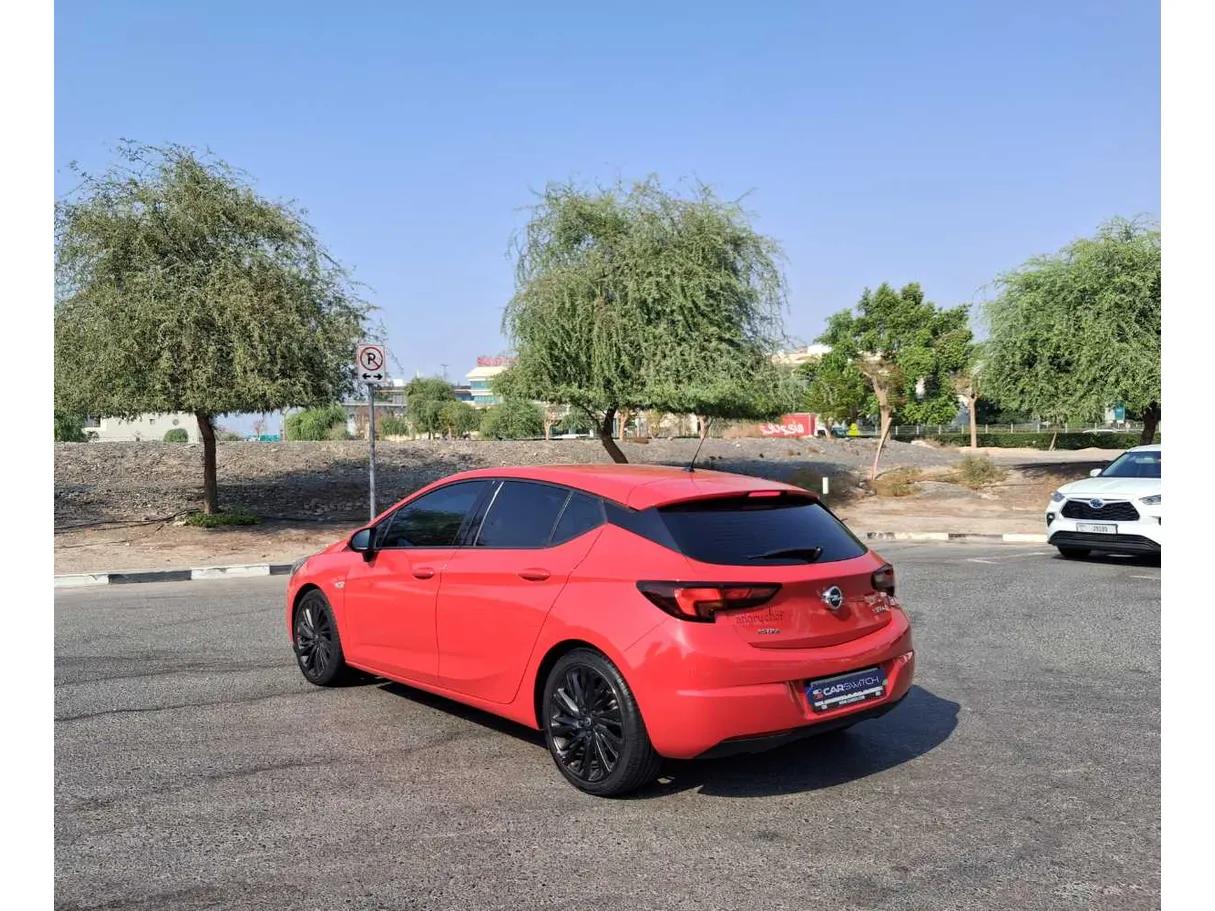 Car image 7