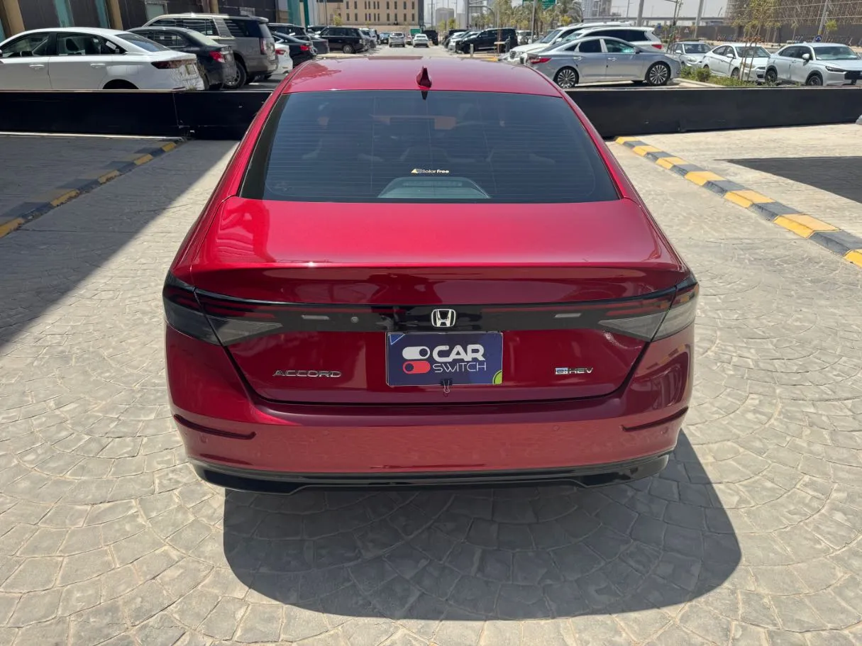 Car image 6