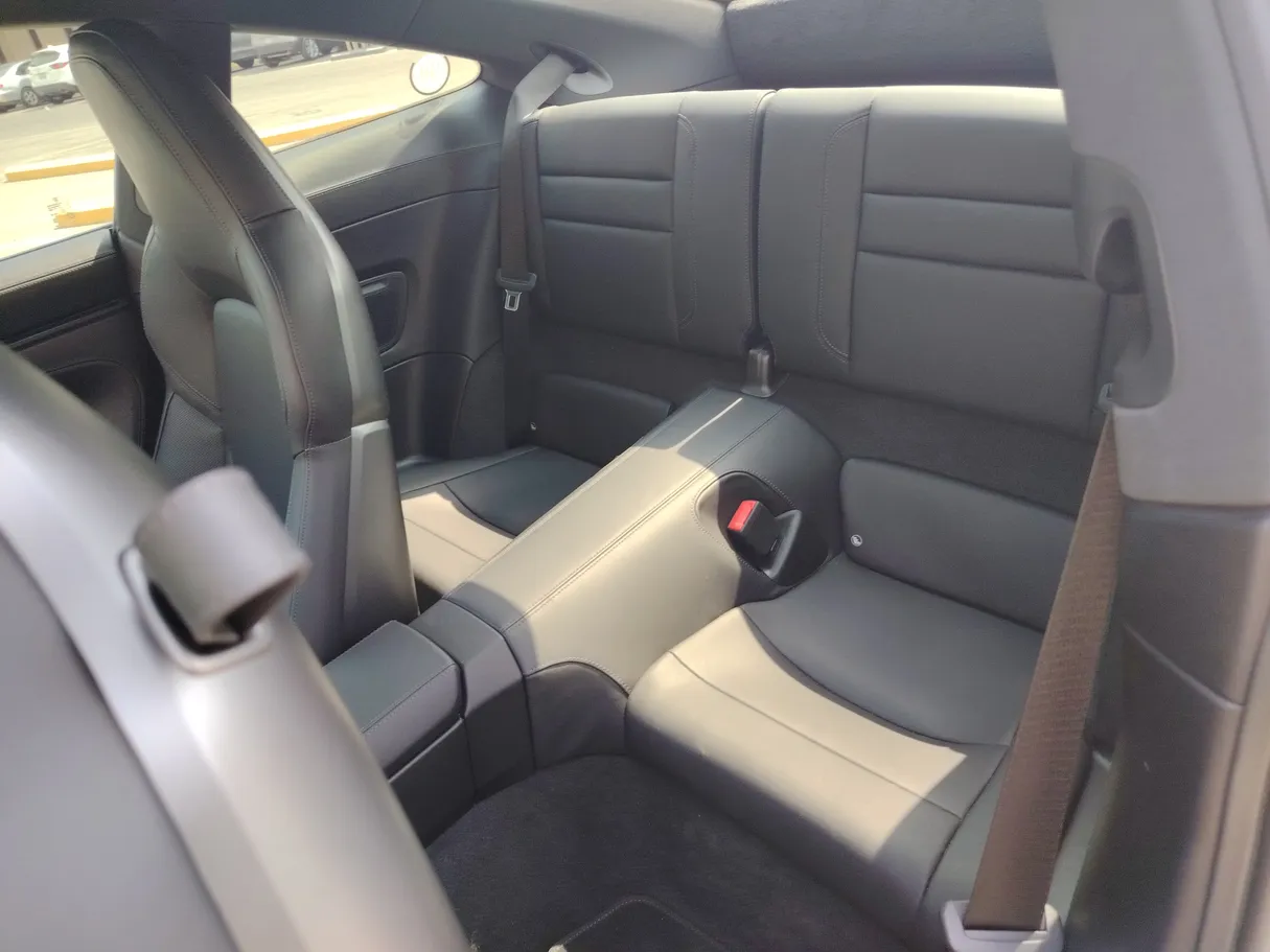 Car image 15