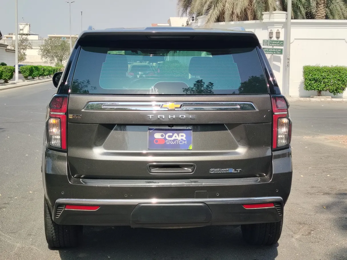 Car image 6