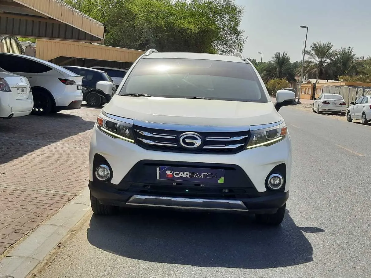 Car image 2