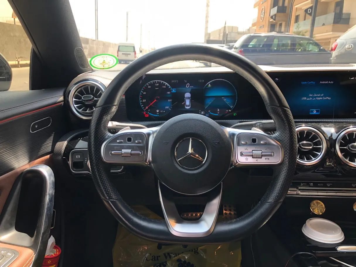 Car image 20