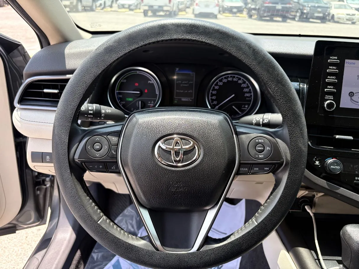 Car image 22