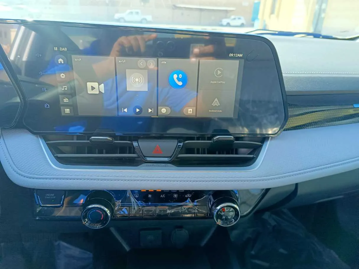 Car image 23