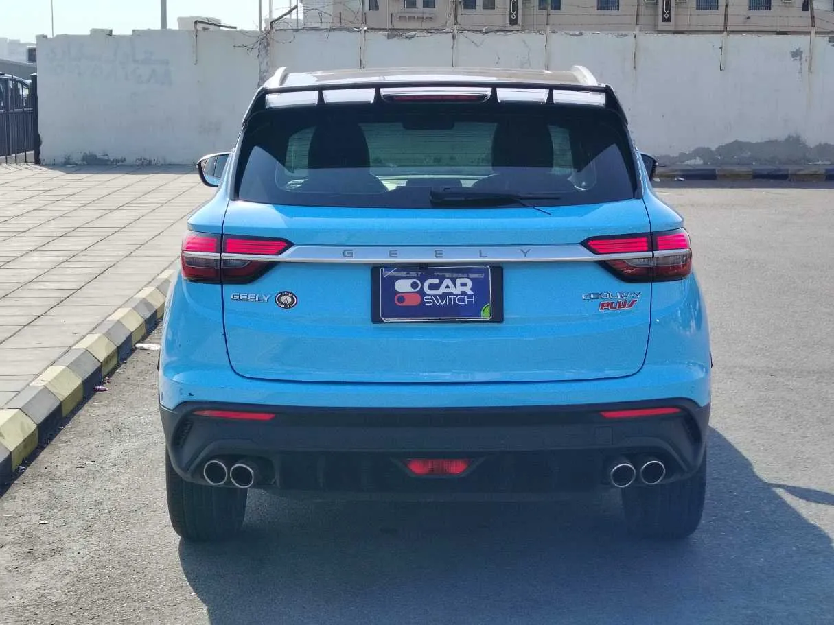 Car image 6