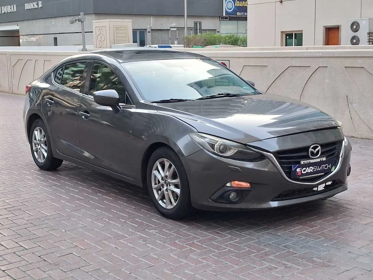 Car image 3