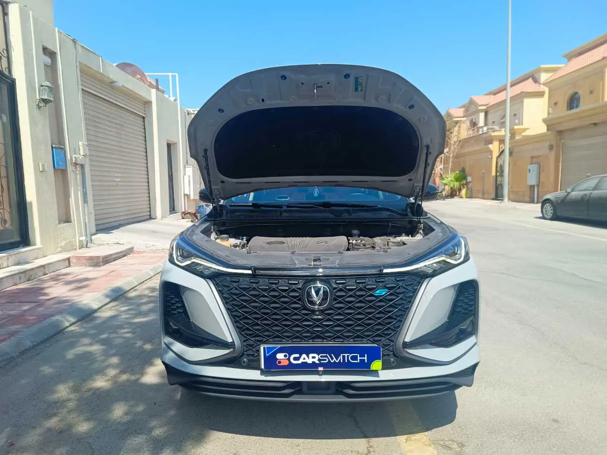 Car image 38
