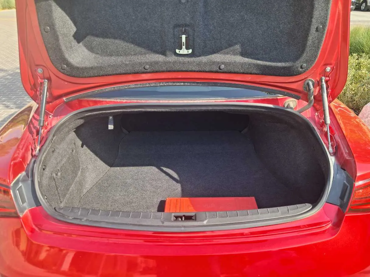 Car image 21