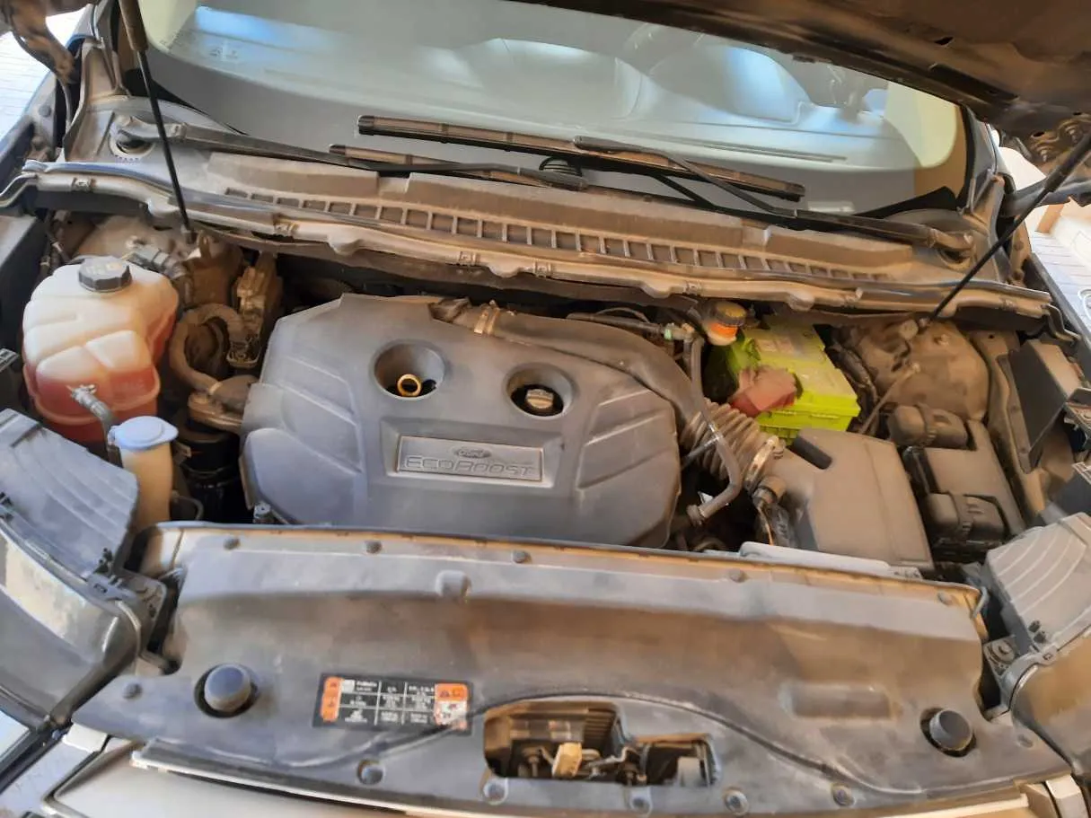 Car image 19