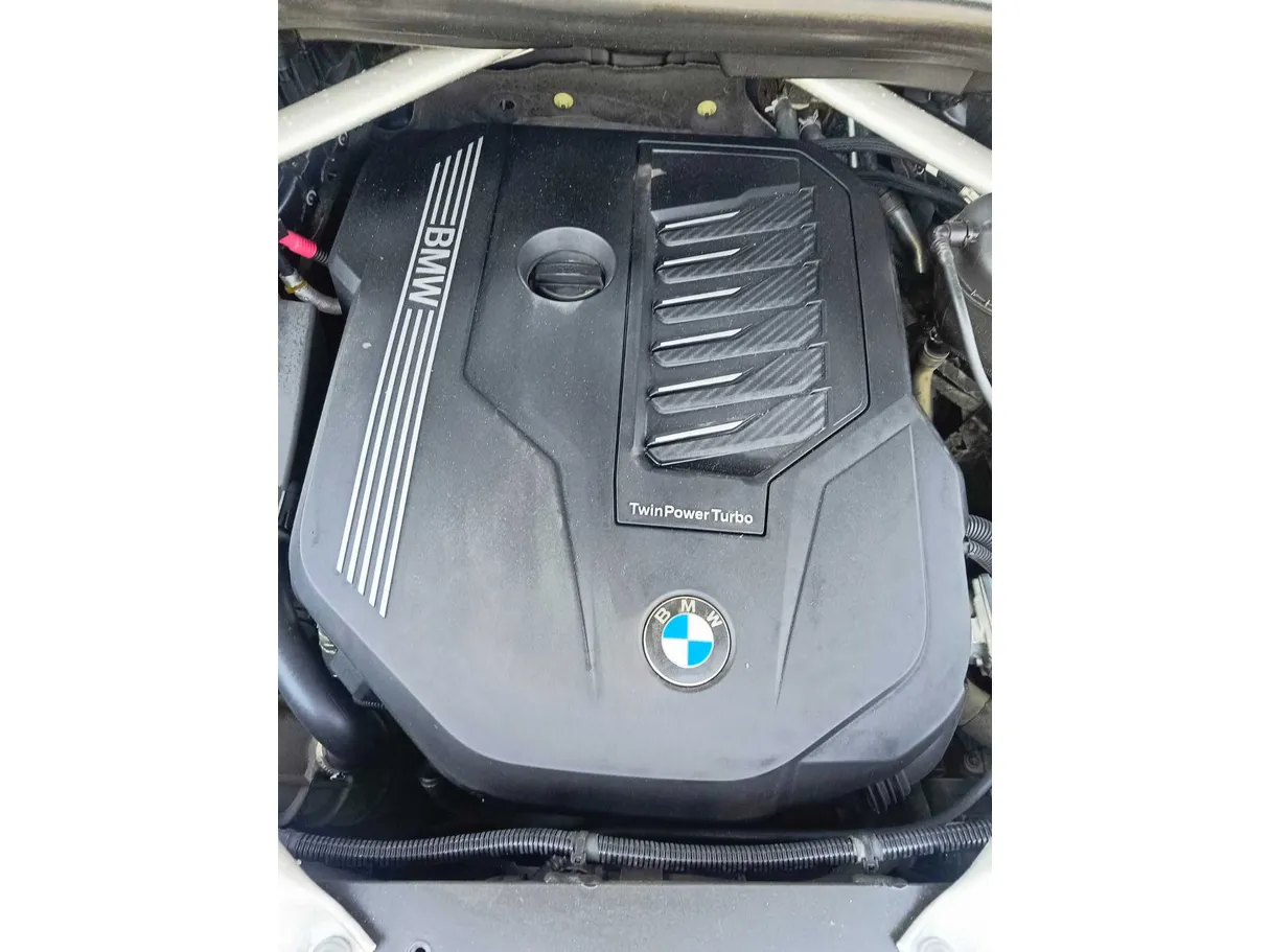 Car image 45