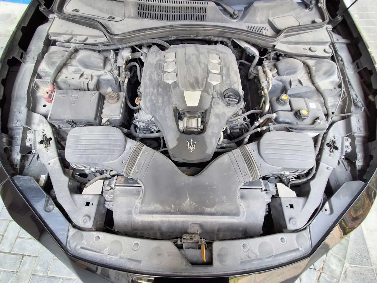 Car image 21
