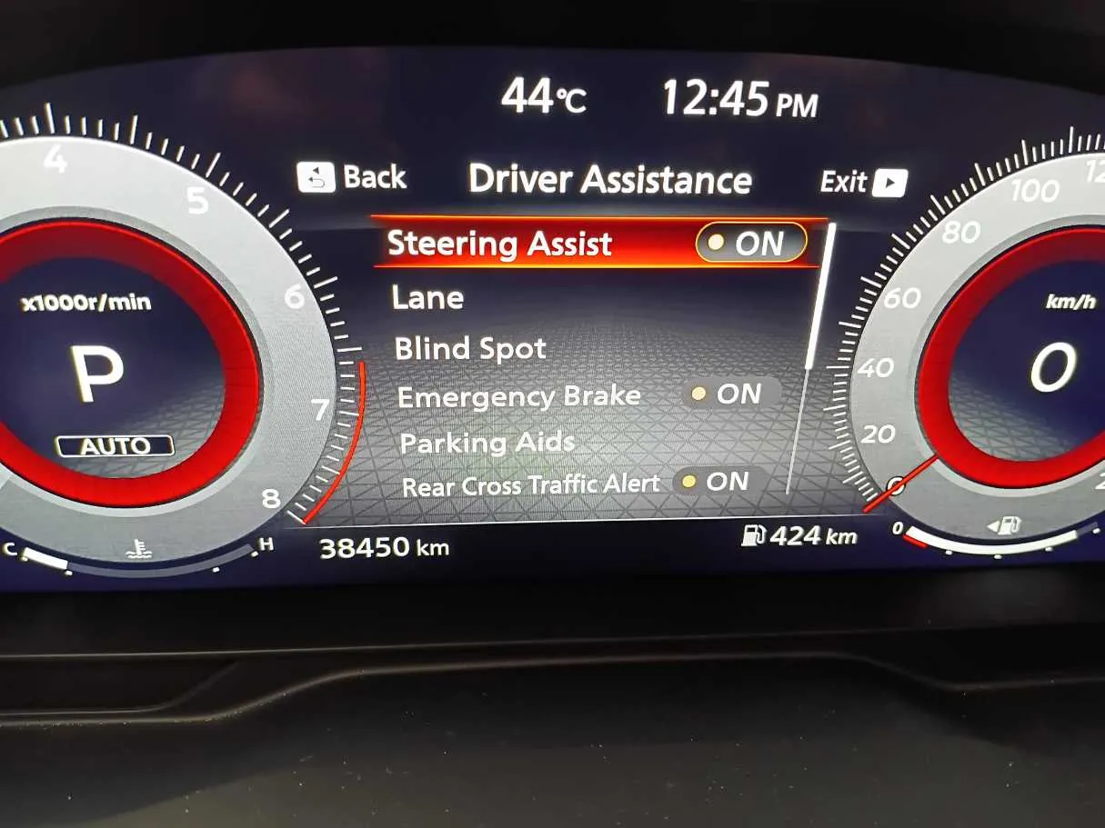Car image 23