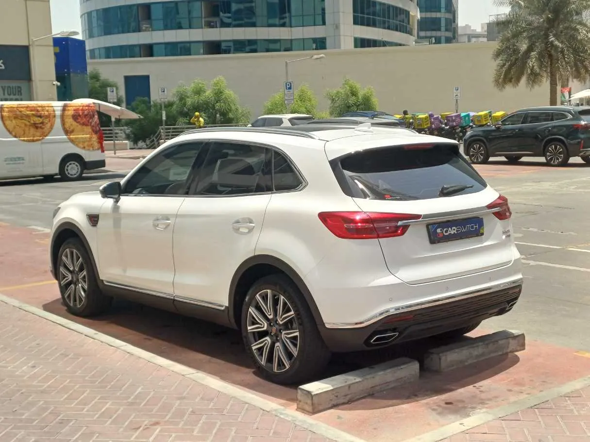 Car image 7