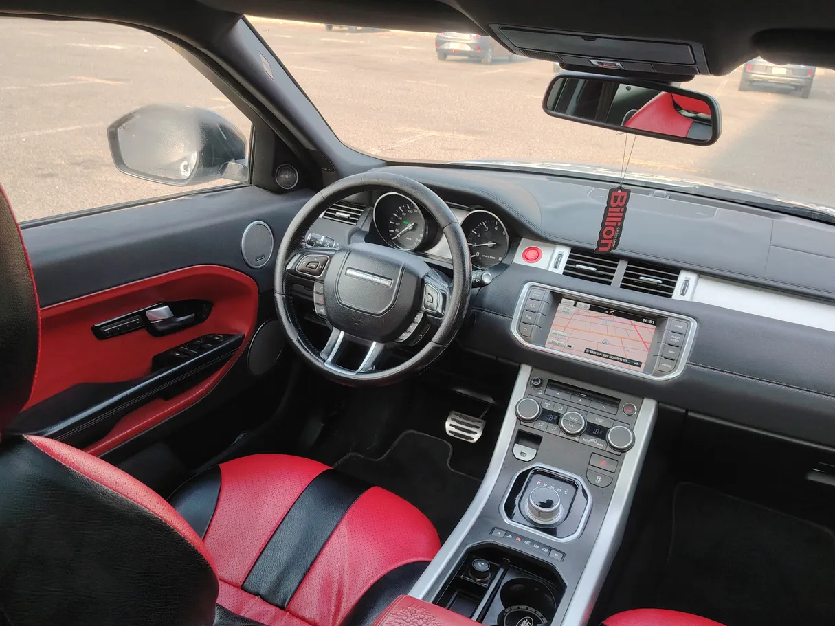 Car image 20