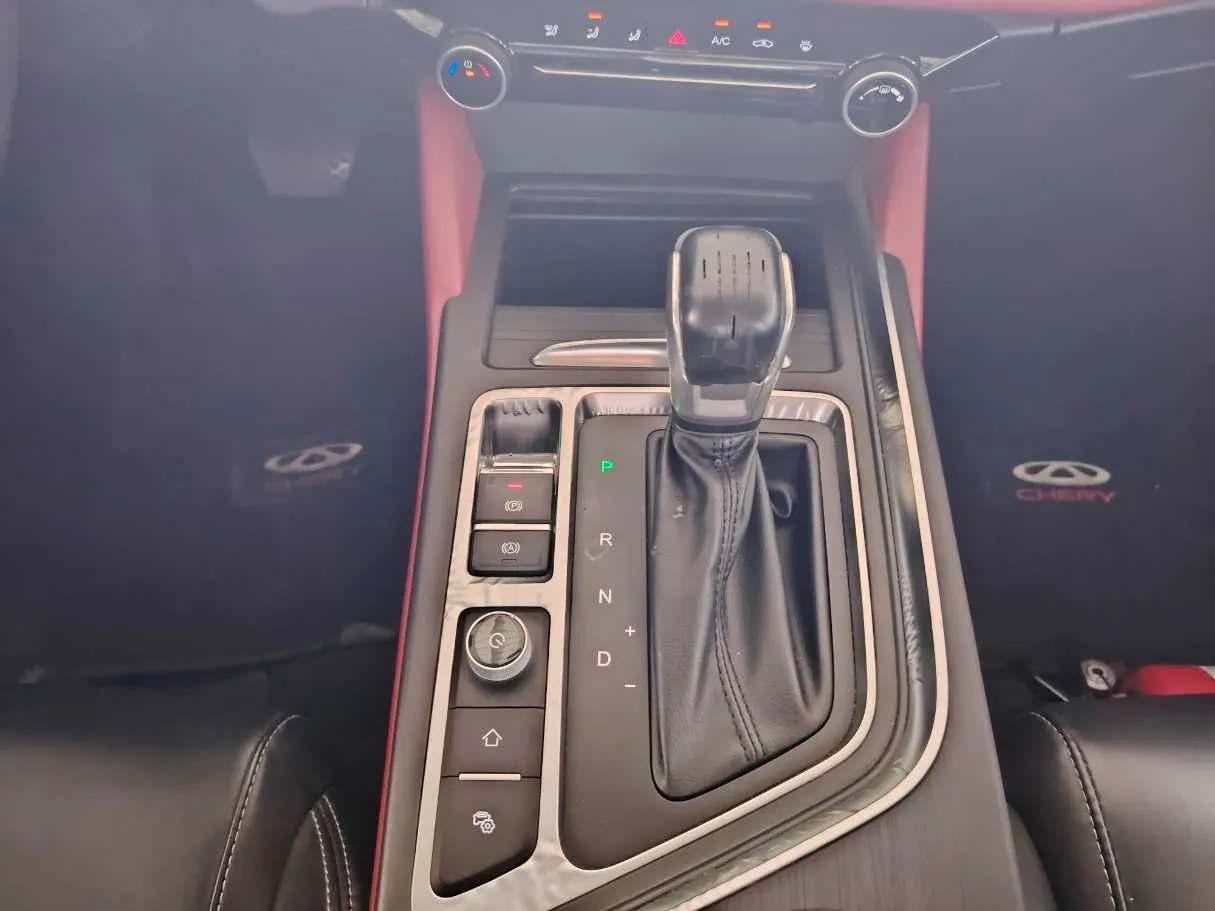 Car image 22
