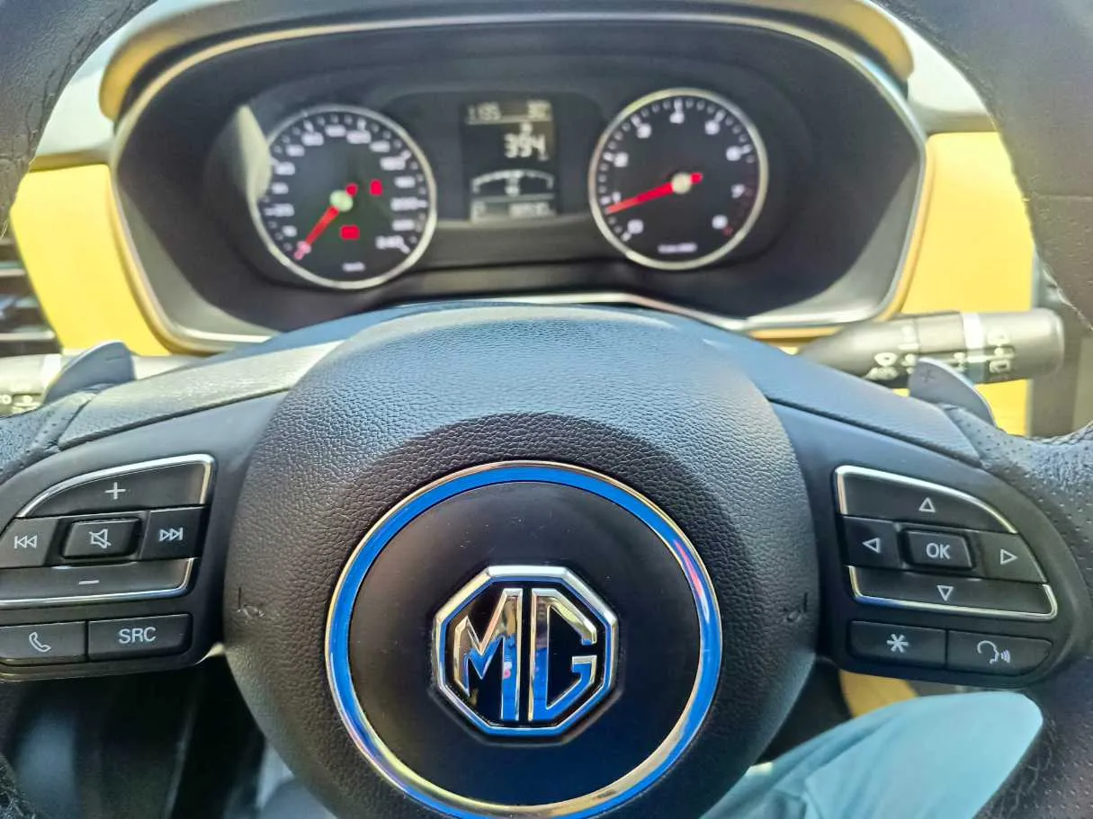Car image 29