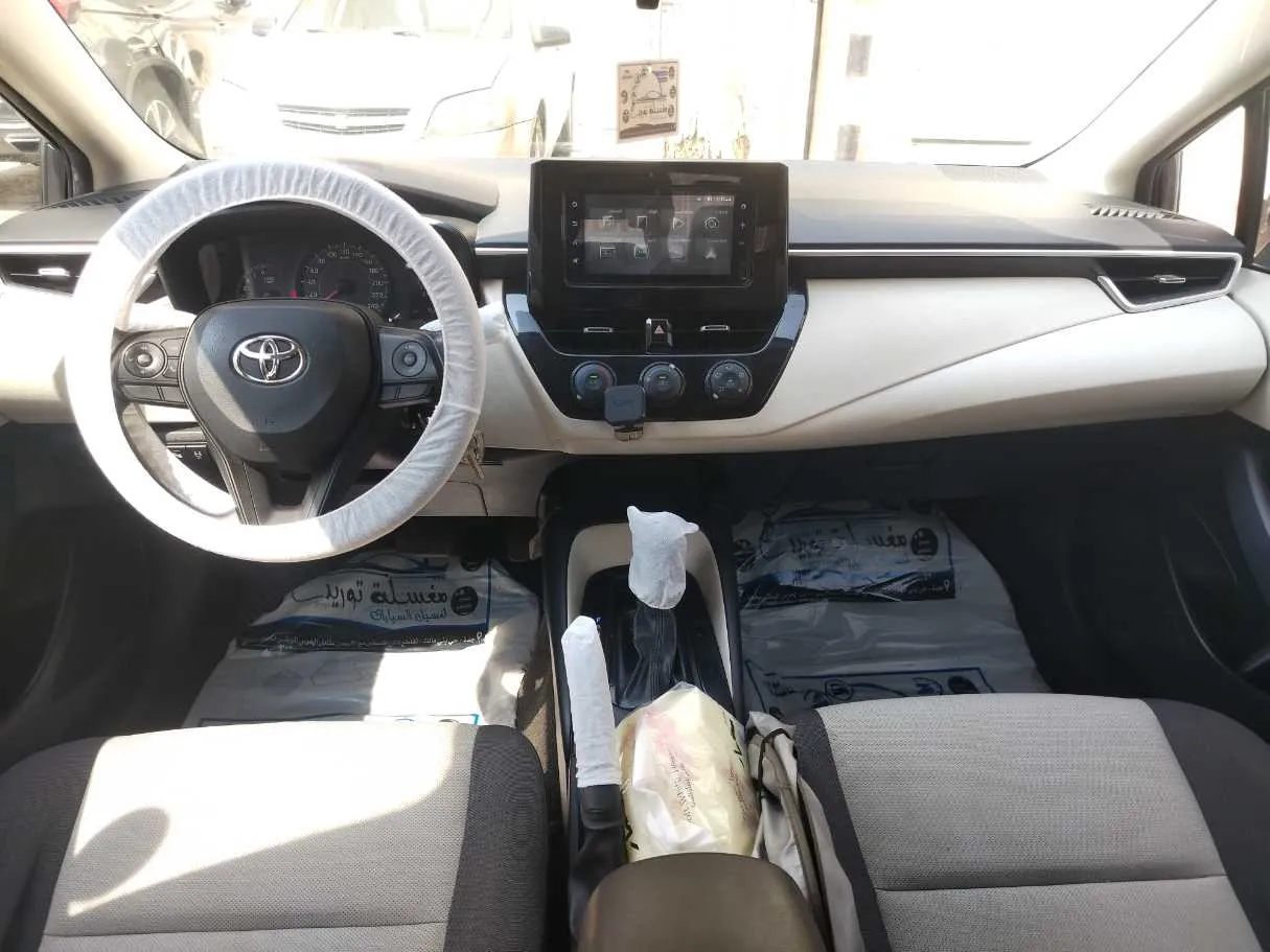 Car image 21